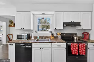 1004 Tom Paine Dr, Lancaster, PA 17603 - Photo 13