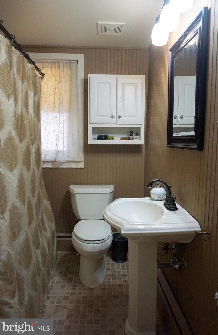 134 4 St, Emmaus PA 18049-2731 exterior