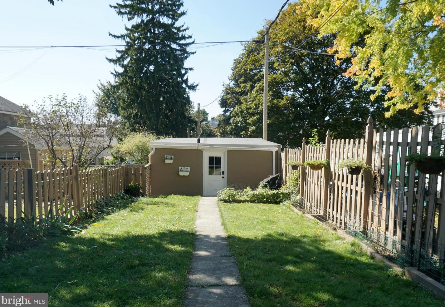 134 4 St, Emmaus PA 18049-2731 exterior