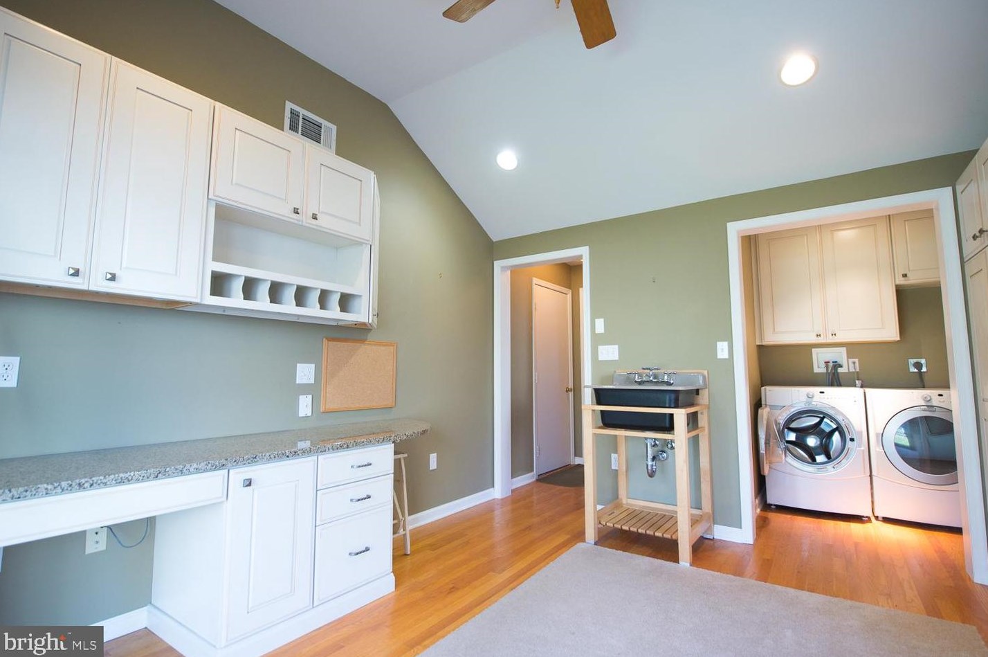 1015 7 St, Emmaus PA 18049-1607 exterior