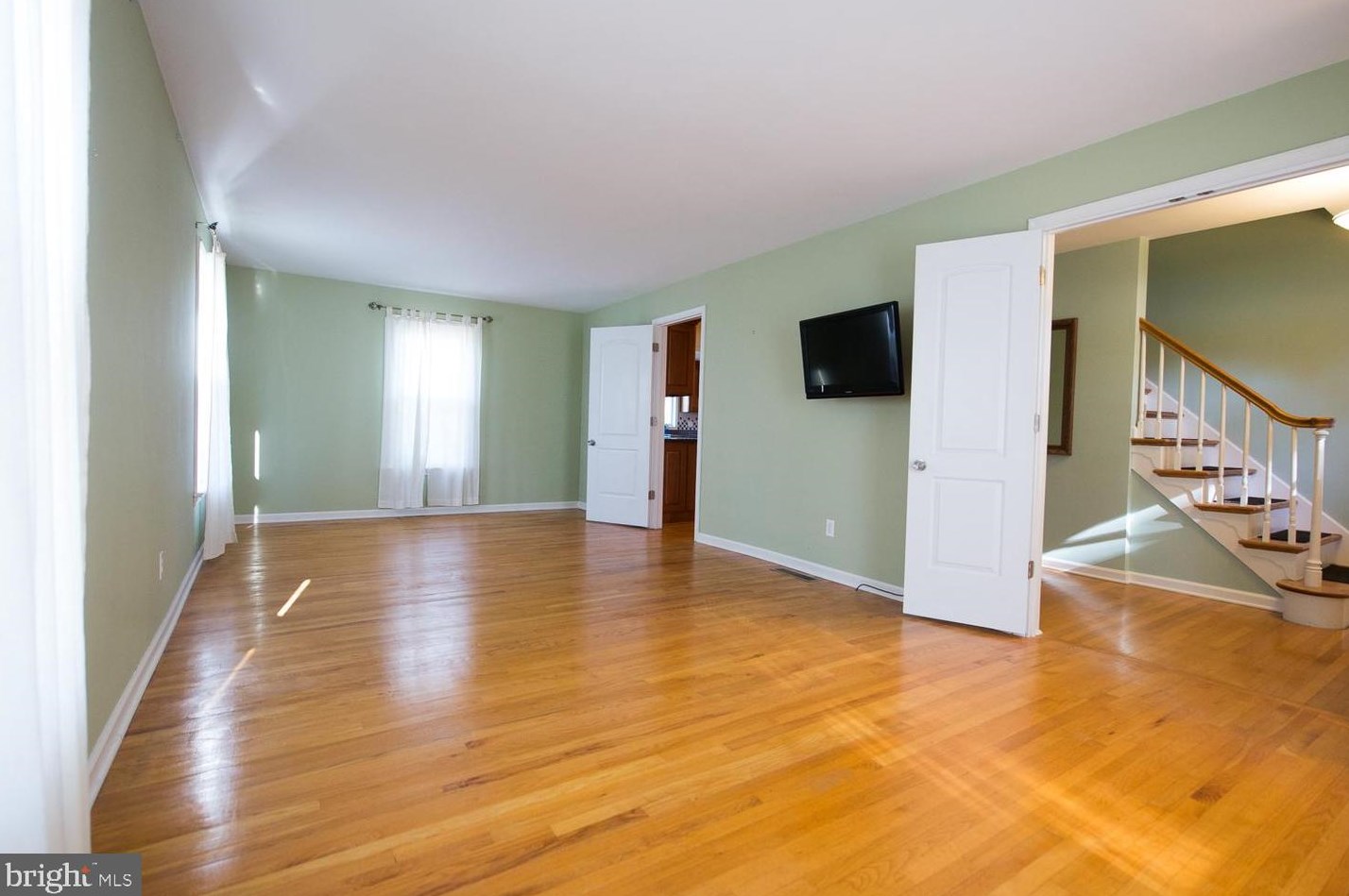 1015 7 St, Emmaus PA 18049-1607 exterior