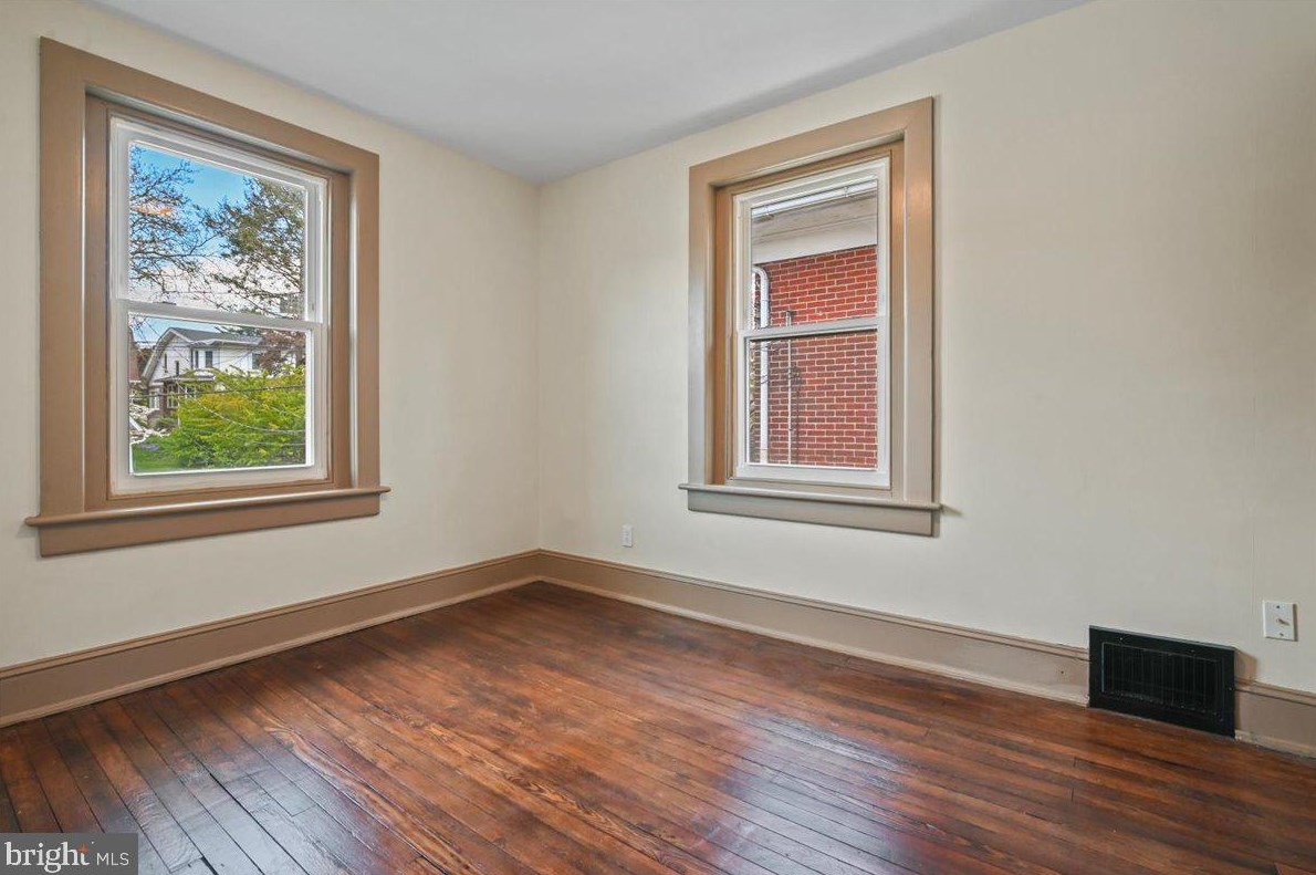 1850 North St, Bethlehem PA  18018-3311 exterior