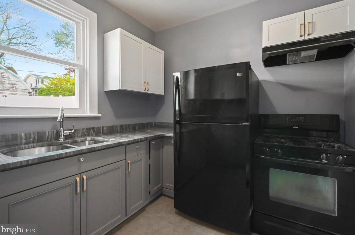 1850 North St, Bethlehem PA  18018-3311 exterior