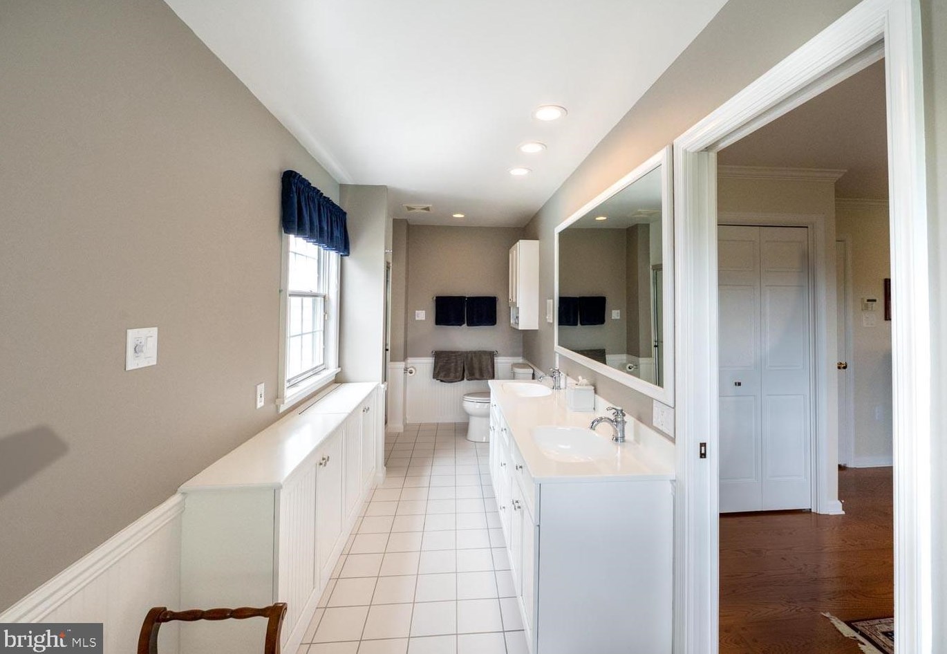 4766 5 St, Emmaus PA 18049-2331 exterior