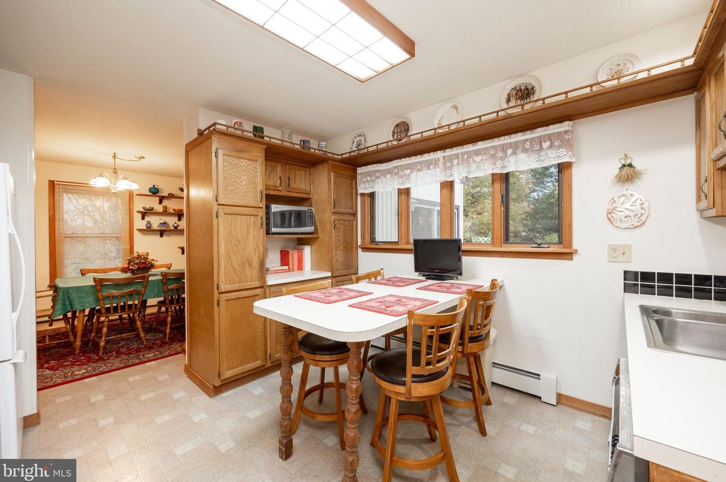 9115 Gackenbach Rd, Steinsville PA  19529-9022 exterior