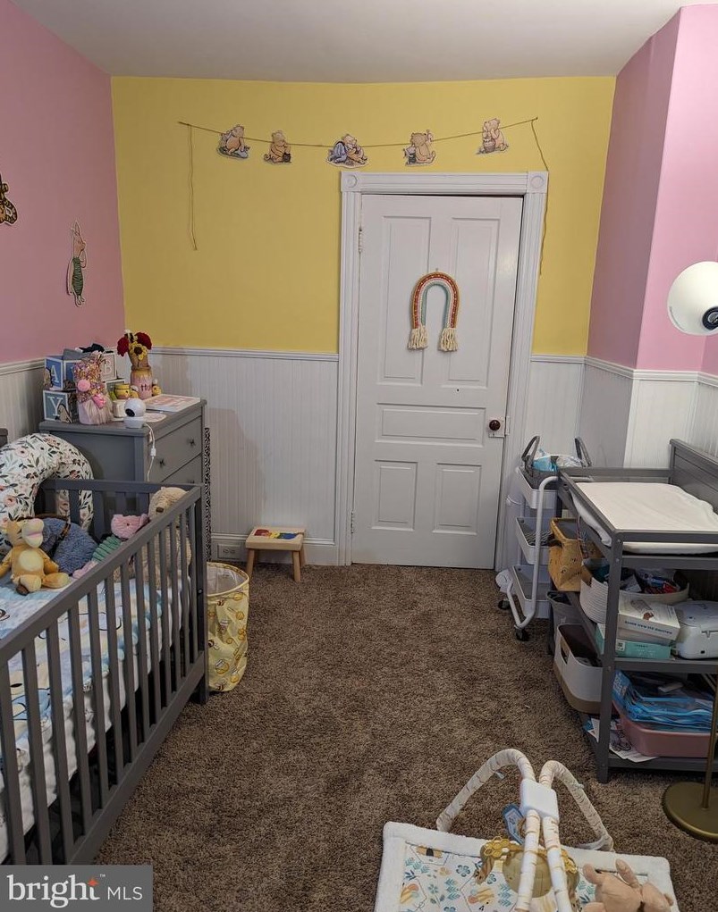 1029 Seneca St, Bethlehem PA 18015-4129 exterior