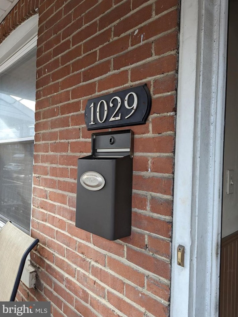 1029 Seneca St, Bethlehem PA 18015-4129 exterior