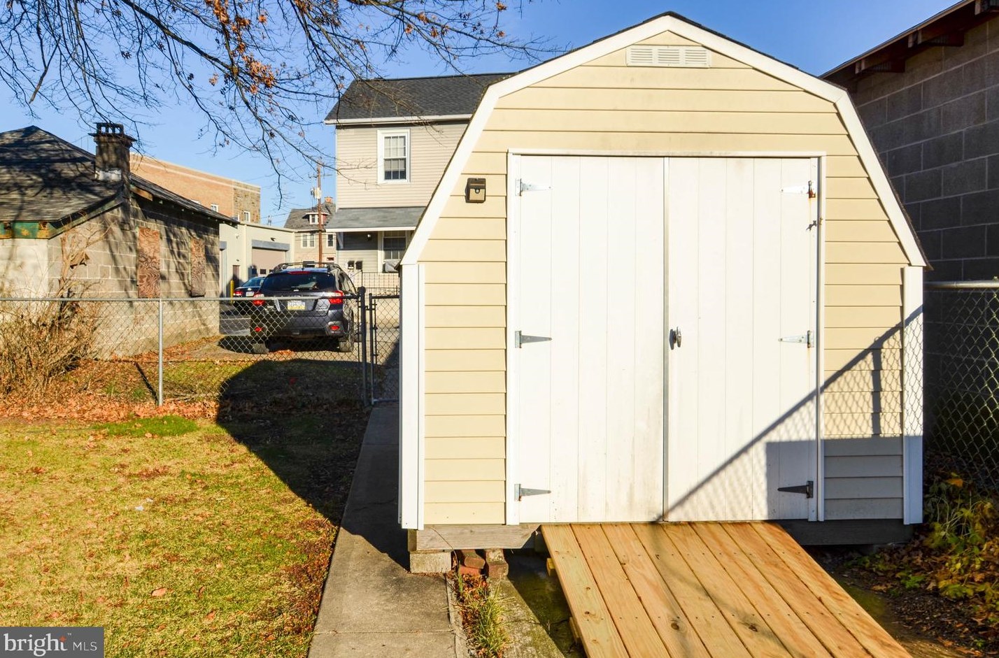 33 5 St, Emmaus PA 18049-4537 exterior