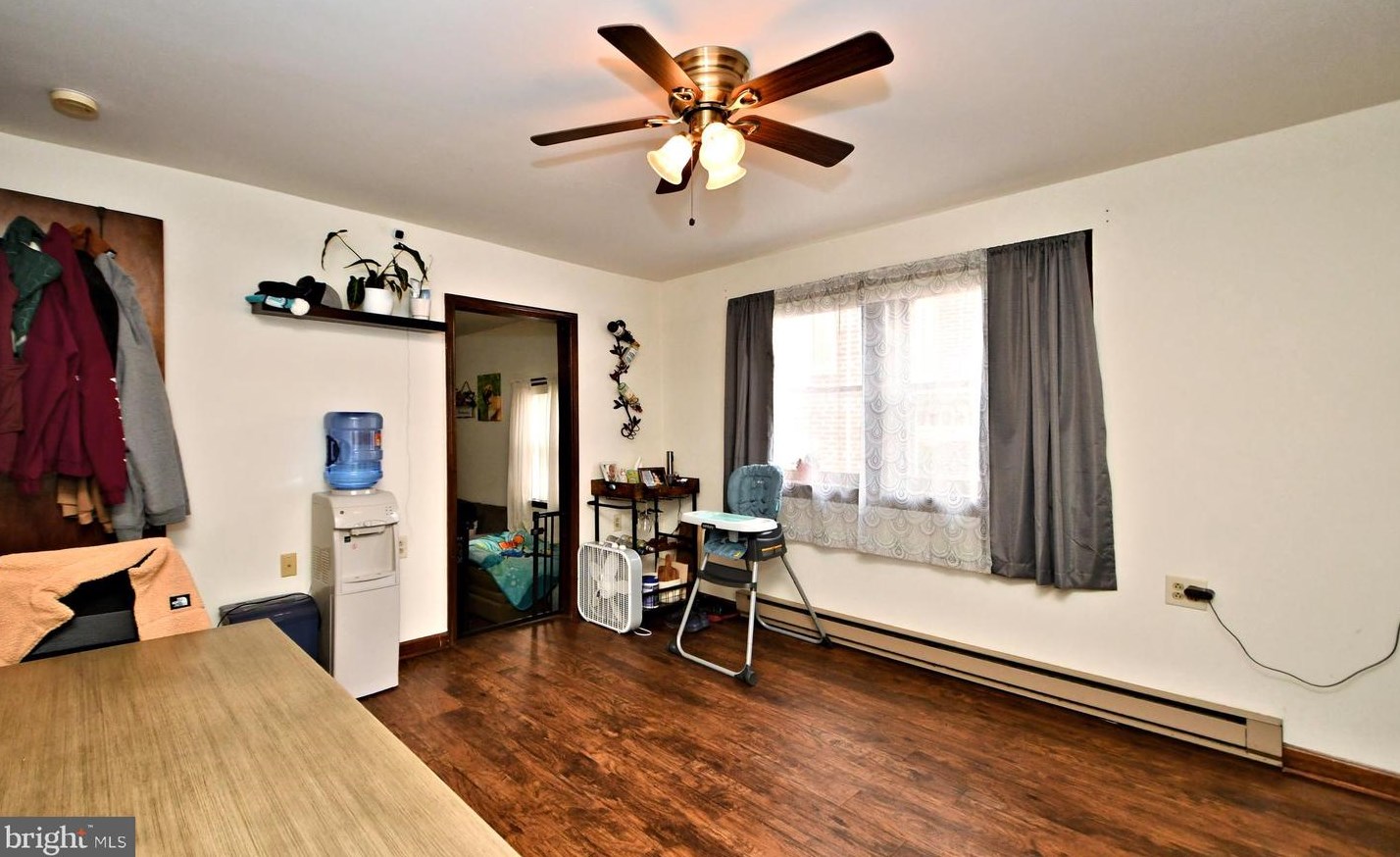 215 Franklin St, Alburtis PA 18011-5008 exterior