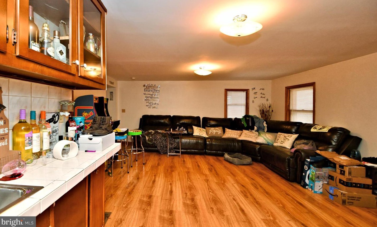 215 Franklin St, Alburtis PA 18011-5008 exterior