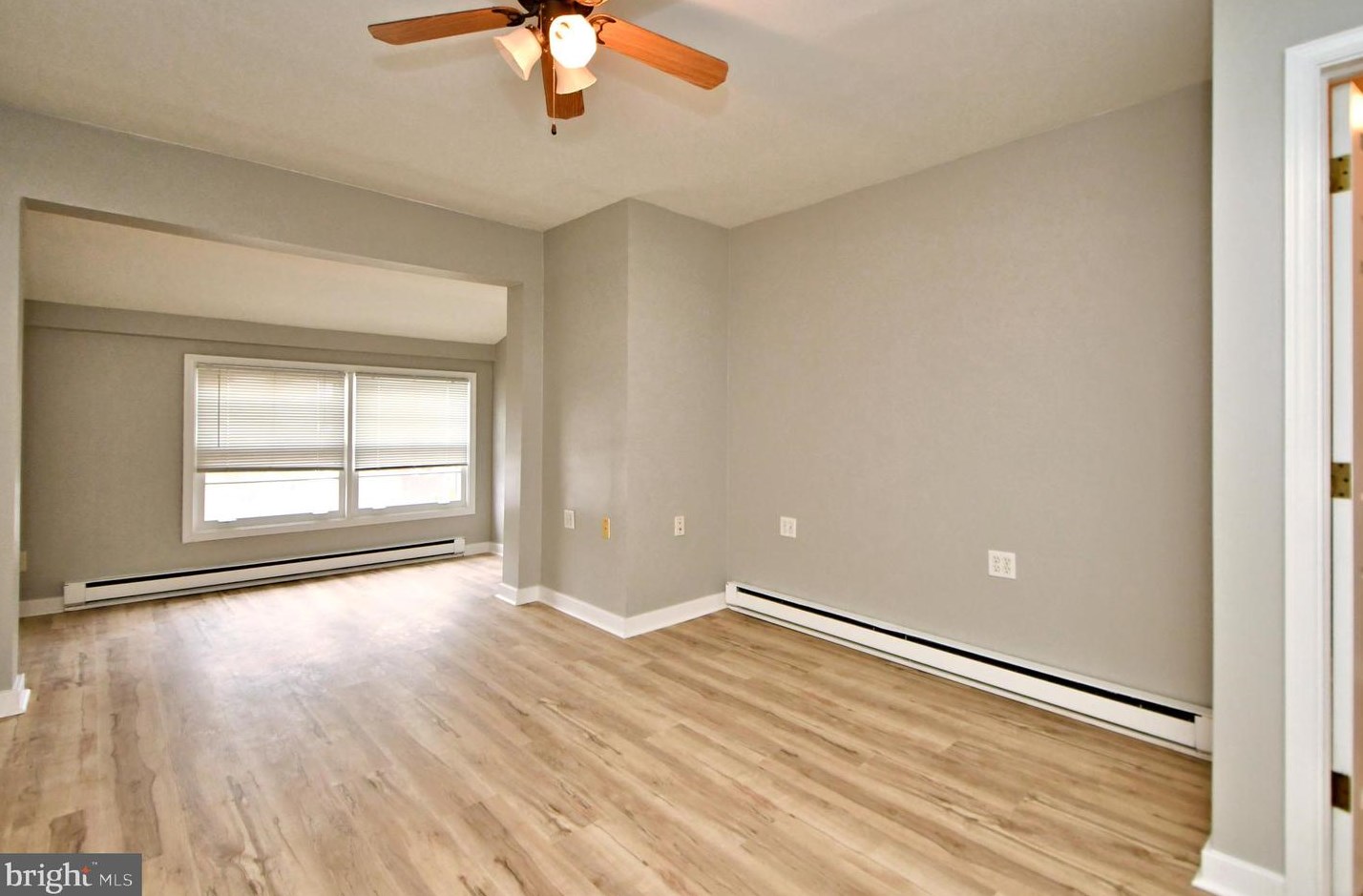 215 Franklin St, Alburtis PA 18011-5008 exterior