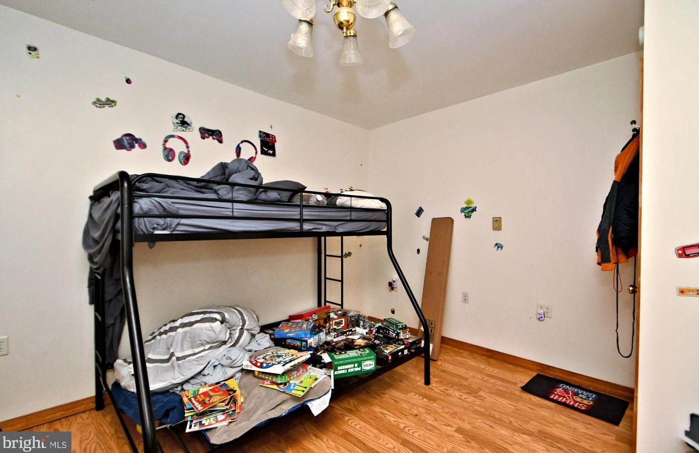 215 Franklin St, Alburtis PA 18011-5008 exterior