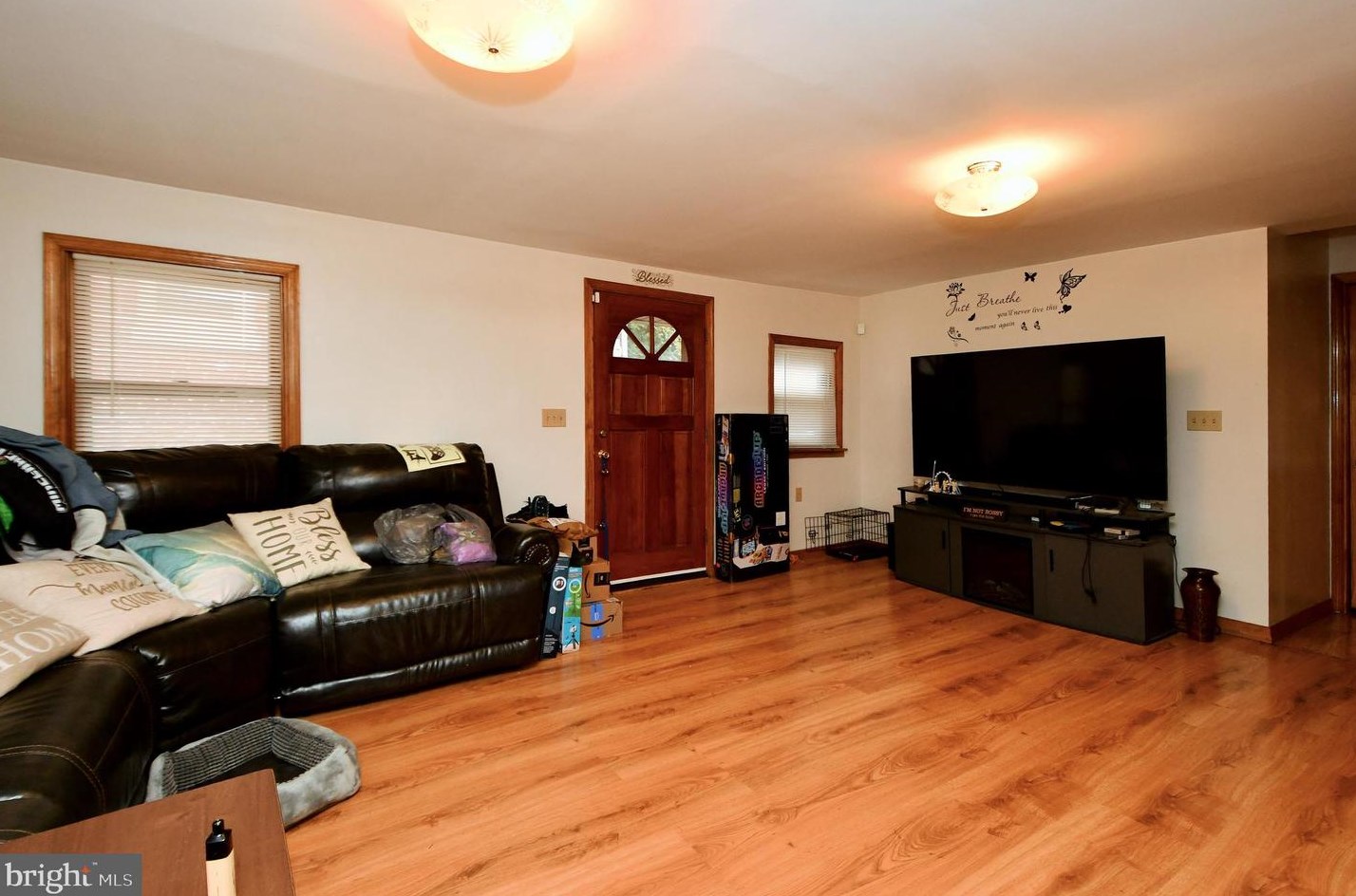 215 Franklin St, Alburtis PA 18011-5008 exterior