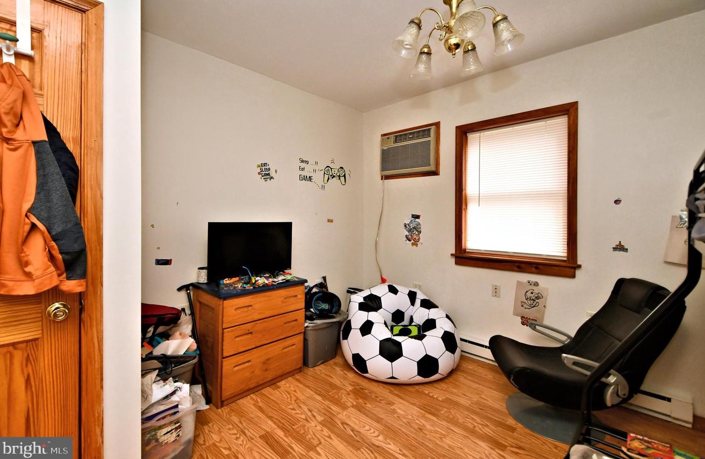 215 Franklin St, Alburtis PA 18011-5008 exterior