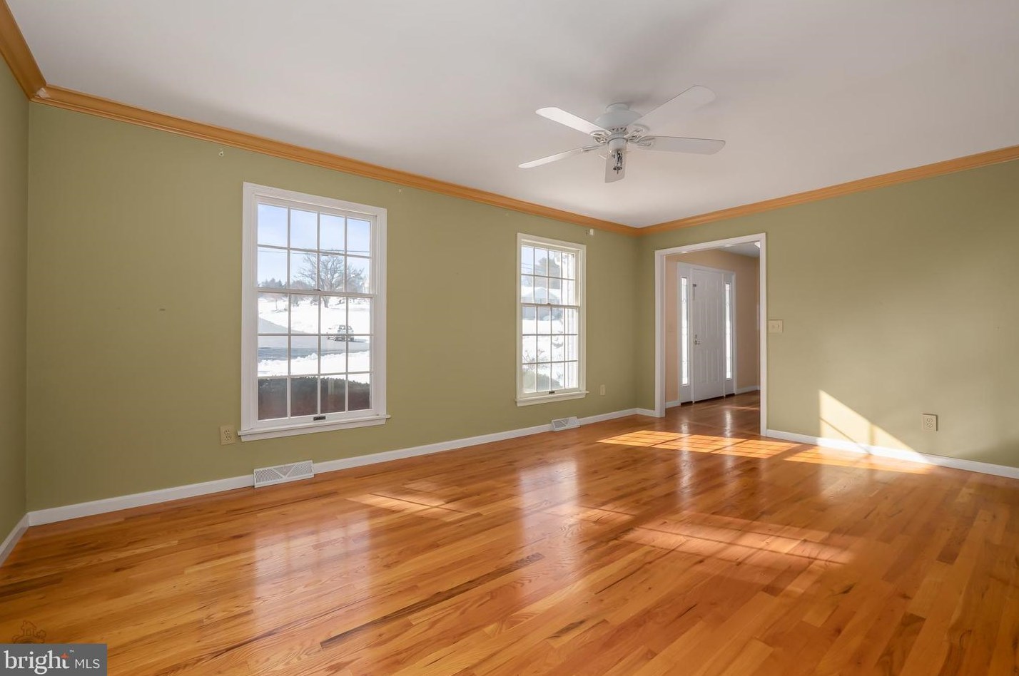 4139 Hickory Rd, Schnecksville PA  18078-2454 exterior