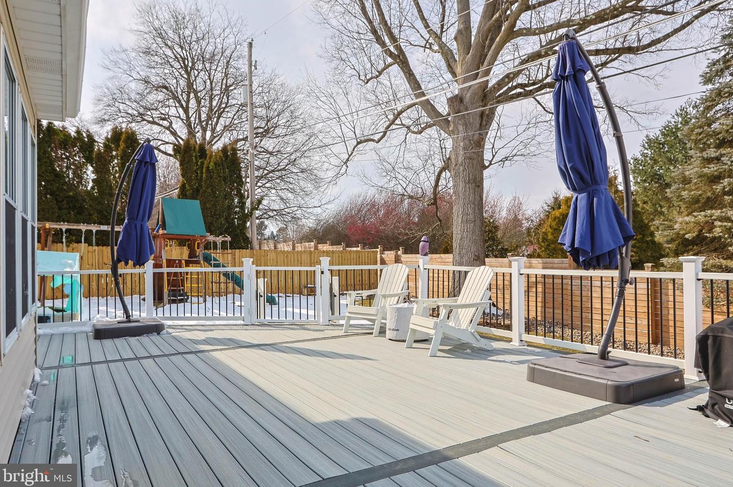 5934 Holiday Dr, Allentown PA  18104-9436 exterior