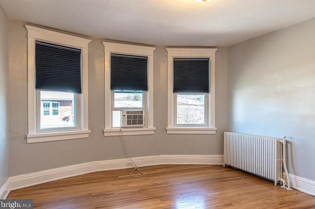 544 3 St, Emmaus PA 18049-3914 exterior