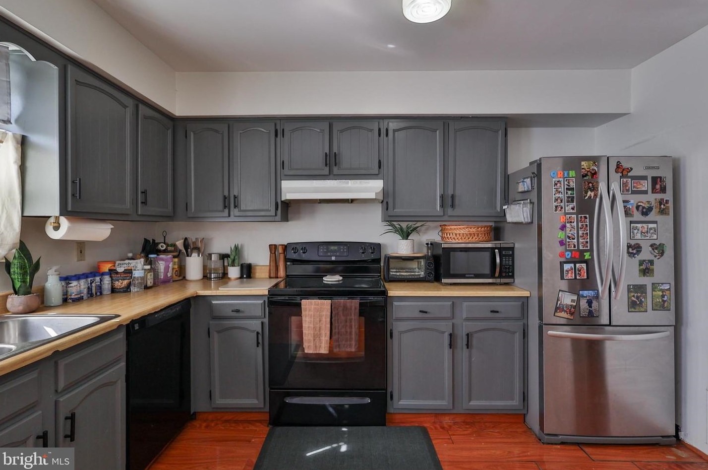 220 Fairview St, Allentown PA  18109-2736 exterior