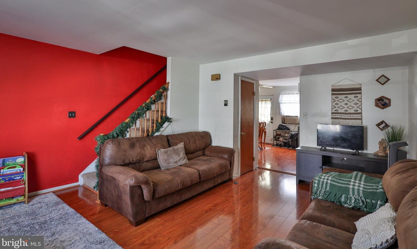 220 Fairview St, Allentown PA  18109-2736 exterior