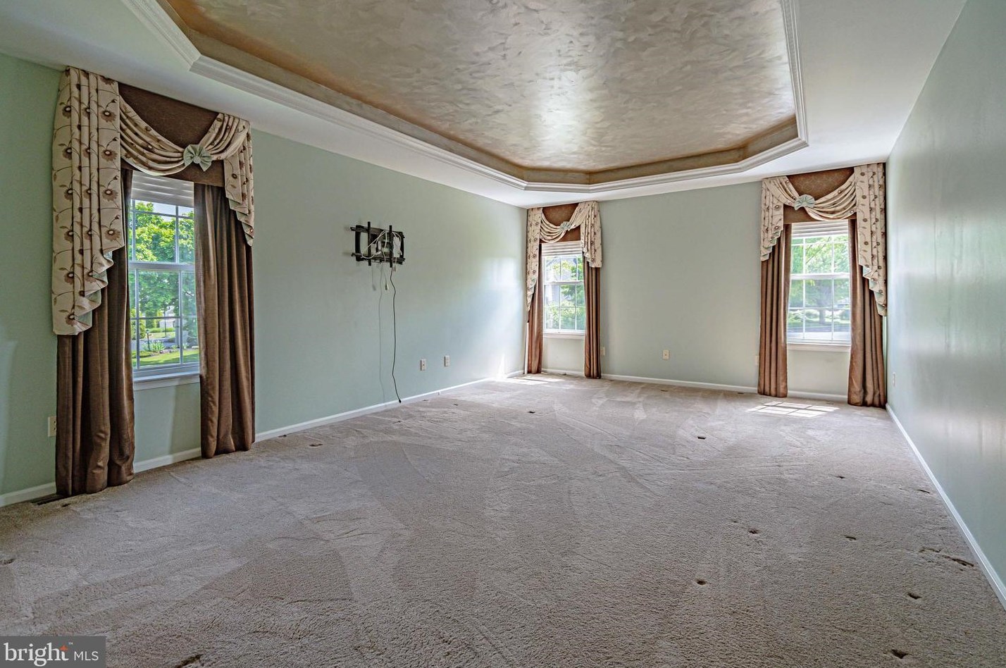 1998 Rolling Mdw Dr, Macungie PA  18062-8870 exterior