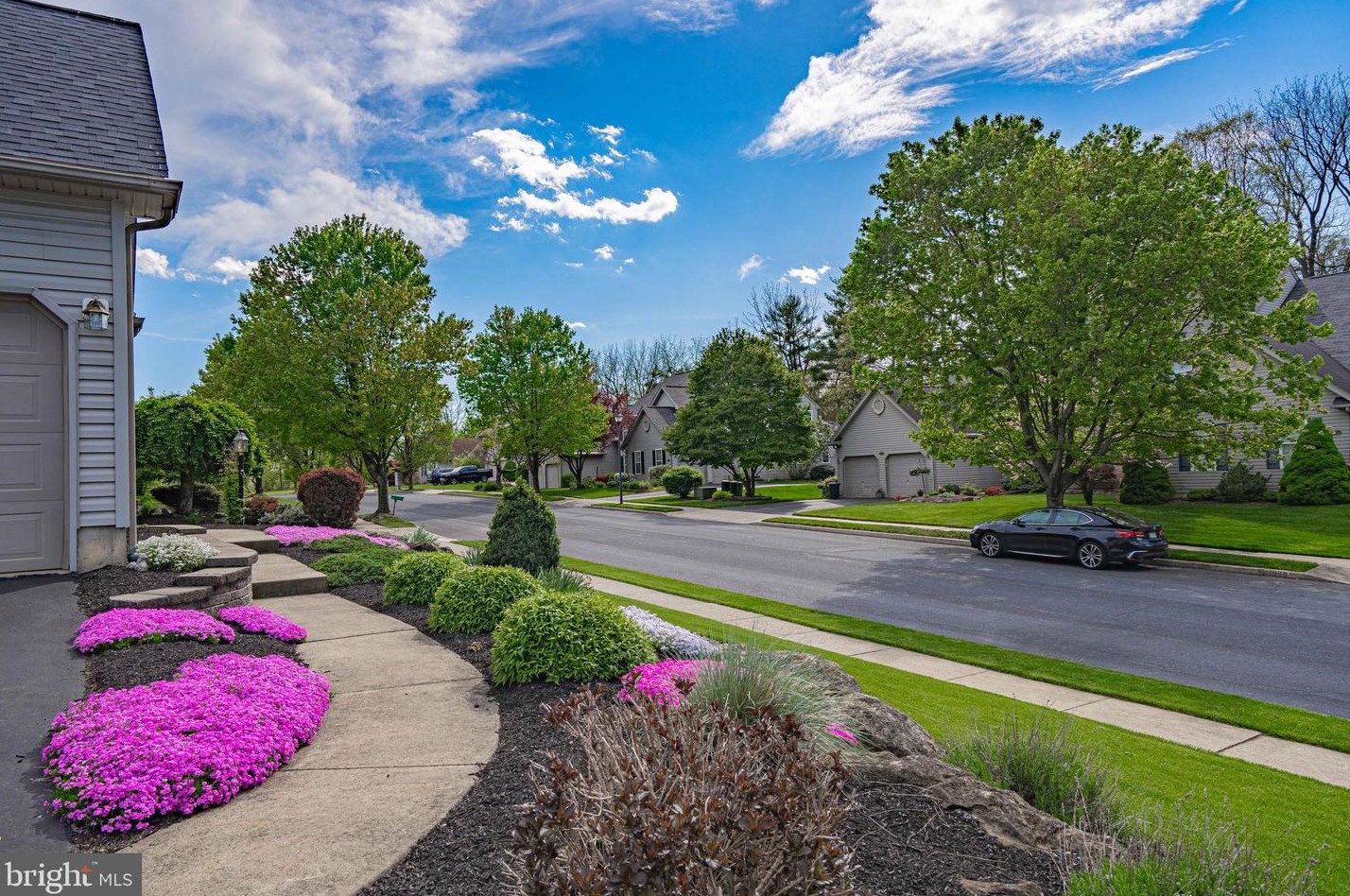 1998 Rolling Meadow Dr, Macungie PA  18062-8874 exterior