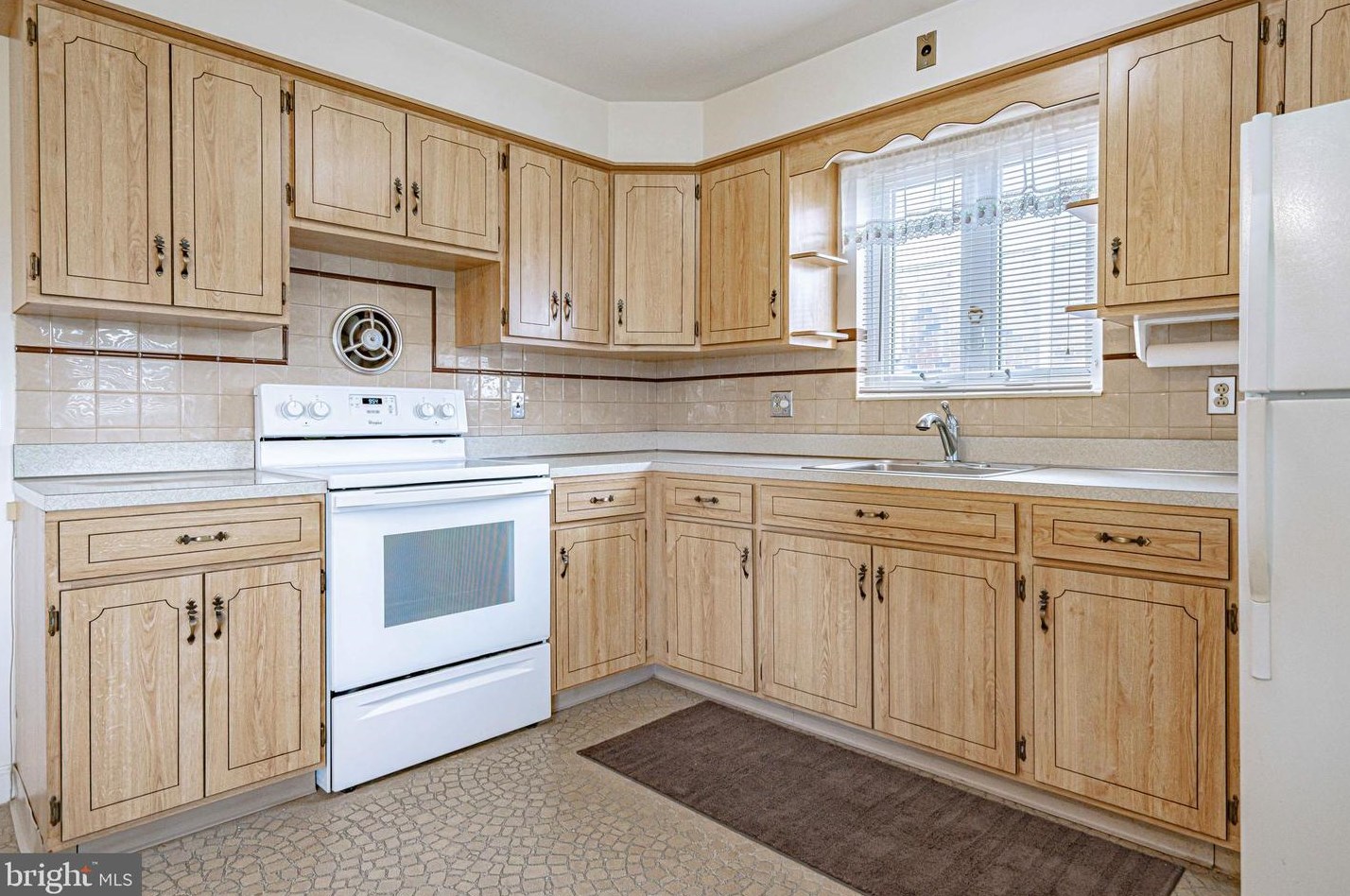 515 Franklin St, Emmaus PA 18049-2111 exterior