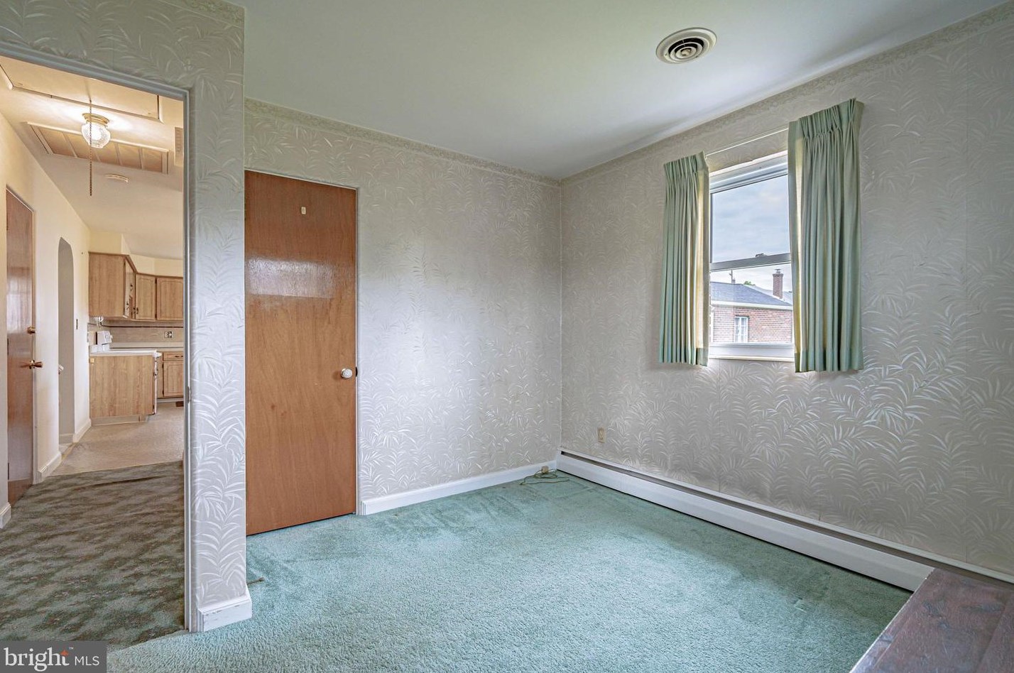 515 Franklin St, Emmaus PA 18049-2111 exterior