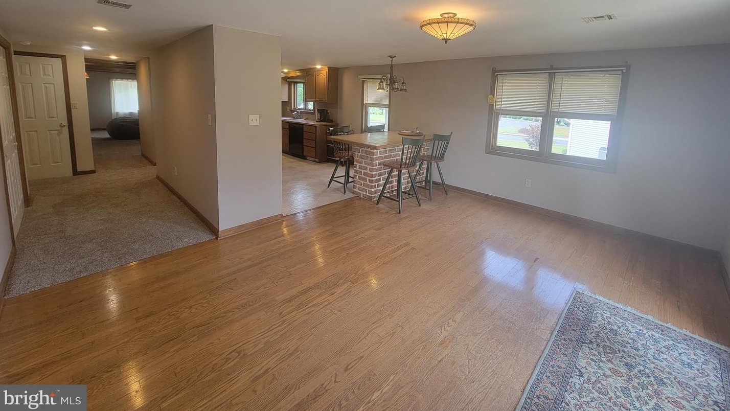 435 5 St, Emmaus PA 18049-4535 exterior