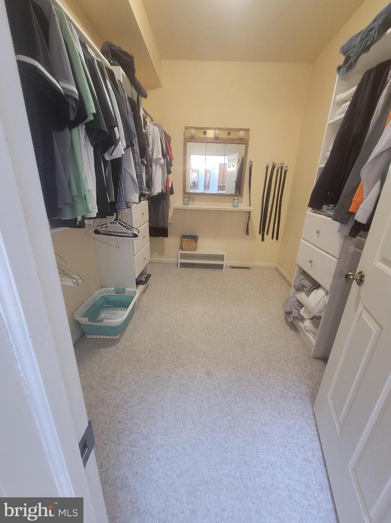 435 5 St, Emmaus PA 18049-4535 exterior