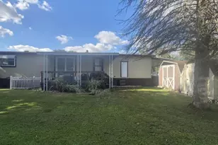 8774 Breinig Run Cir, Breinigsville, PA 18031 - Photo 5