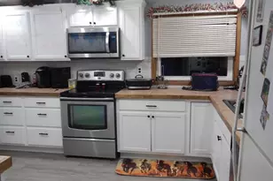 8774 Breinig Run Cir, Breinigsville, PA 18031 - Photo 7