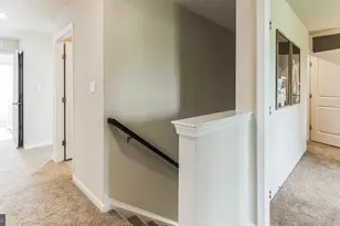 2041 Gregory Dr, Allentown, PA 18103 - Photo 13