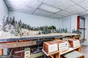 605 1/2 N 16th St, Allentown, PA 18102 - Photo 39