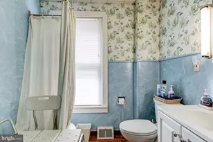 605 1/2 N 16th St, Allentown, PA 18102 - Photo 23