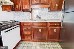 605 1/2 N 16th St, Allentown, PA 18102 - Photo 15