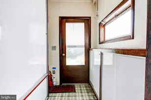 605 1/2 N 16th St, Allentown, PA 18102 - Photo 21