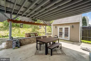 2429 S Front St, Allentown, PA 18103 - Photo 57