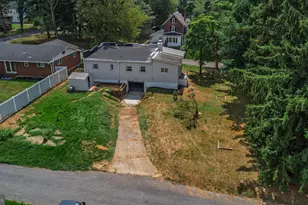 Elliot Ave, Bethlehem, PA 18018 - Photo 13