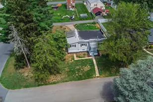 Elliot Ave, Bethlehem, PA 18018 - Photo 9