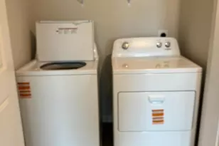 1207 Susan Cir, Breinigsville, PA 18031 - Photo 7