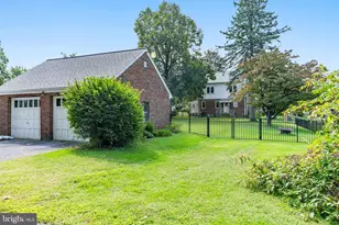 725 E Main St, Macungie, PA 18062 - Photo 7