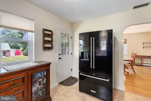 725 E Main St, Macungie, PA 18062 - Photo 29