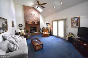 2215 Apple Rd, Fogelsville, PA 18051 - Photo 7