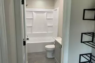 2827 Willow St, Coplay, PA 18037 - Photo 9