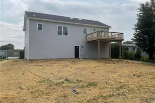 2827 Willow St, Coplay, PA 18037 - Photo 15