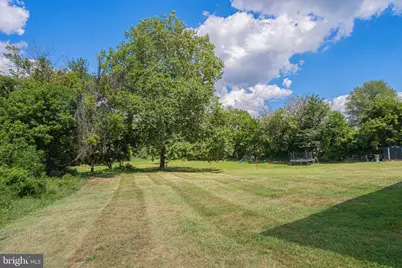 1113 E Emmaus Avenue, Allentown, PA 18103 - Photo 41