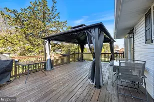 7512 S Main St, Coopersburg, PA 18036 - Photo 23