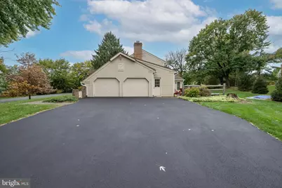 2570 Millbrook Drive, Emmaus, PA 18049 - Photo 7