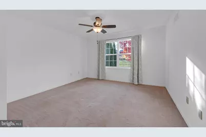 4212 Belmont Circle, Whitehall, PA 18052 - Photo 13