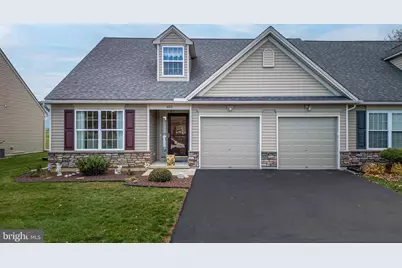 4212 Belmont Circle, Whitehall, PA 18052 - Photo 1